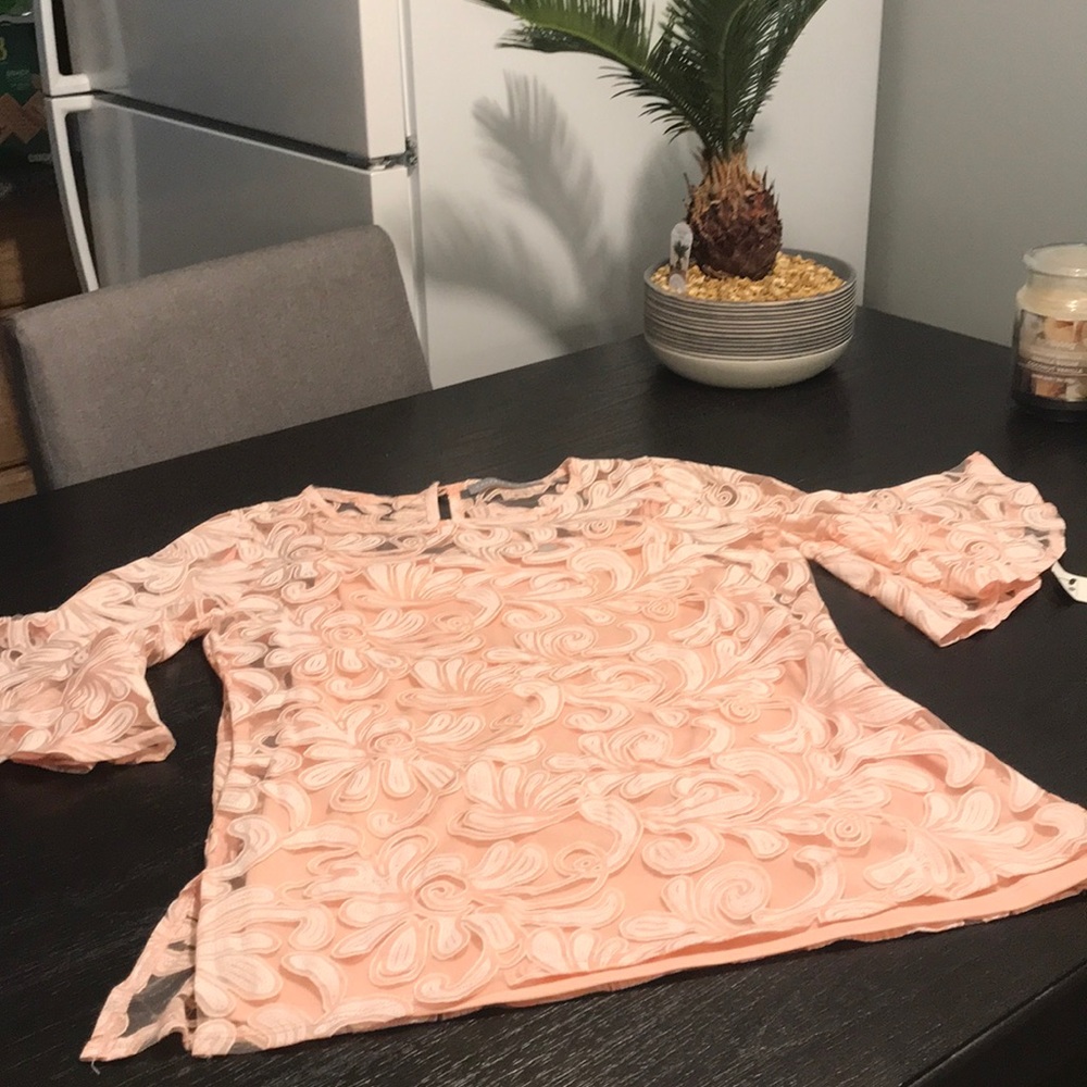 NWT Valerie Stevens blouse with matching camisole